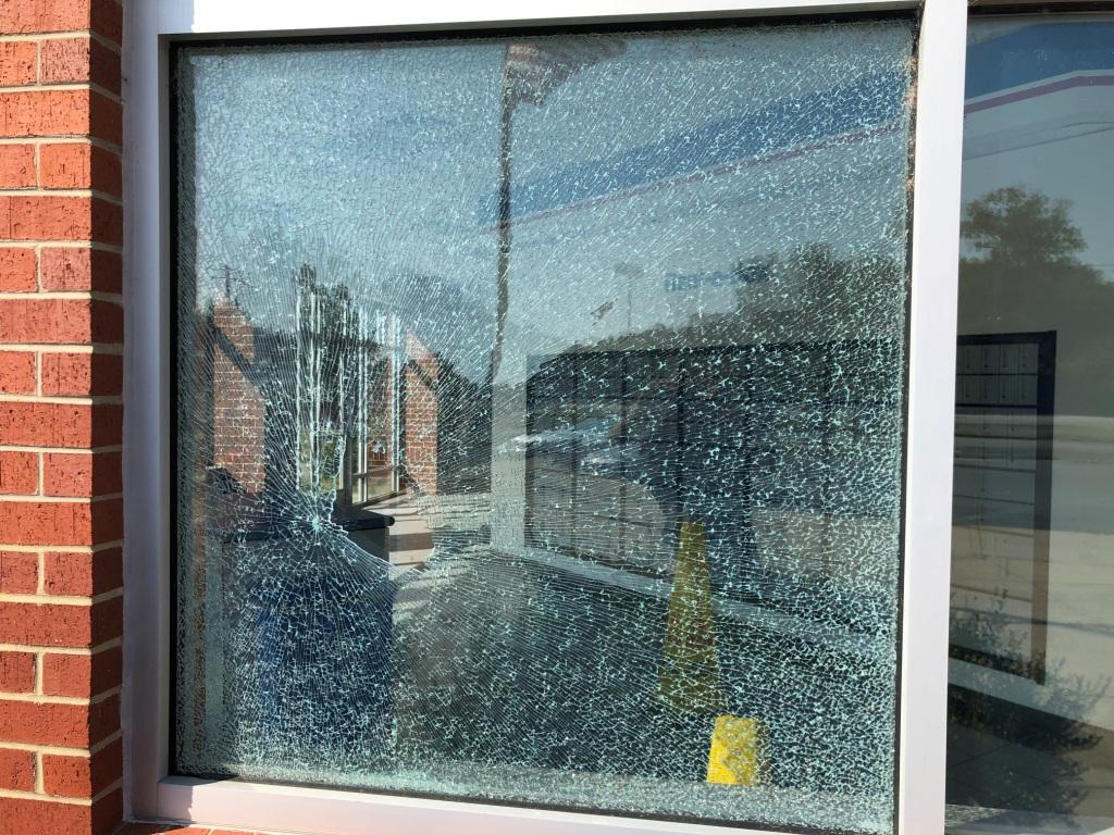 Storefront Window Glass Replacement - Commercial Glass Door Repair DC VA MD